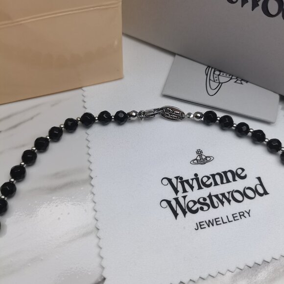 Vivienne Westwood One Row Black Pearl Silver Bas Relief Choker - Picture 5 of 10